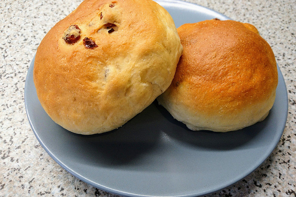 Rosinenbrötchen