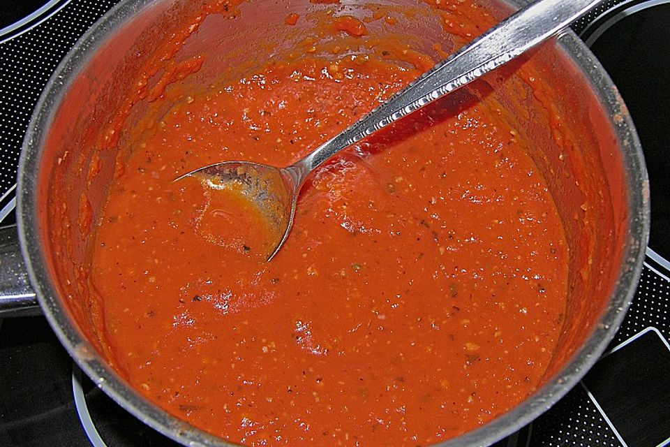 Tomatensauce für Pizza