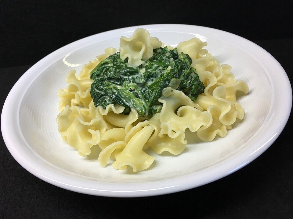 Spinatsoße (zu Nudeln) von Piercingmama| Chefkoch