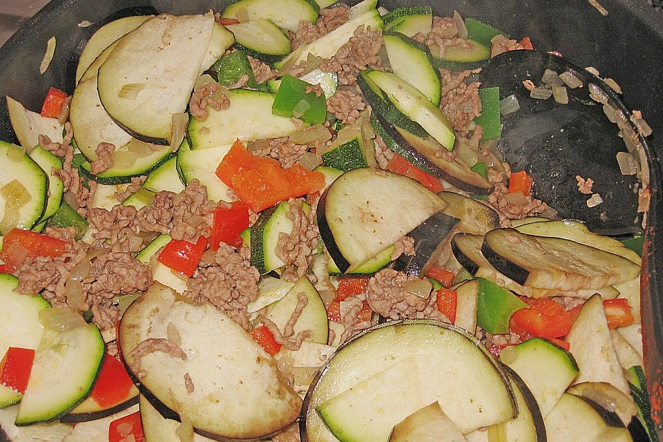 Mediterrane Hackfleisch - Ratatouille - Pfanne