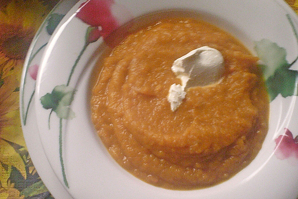 Kürbis - Kartoffel - Rahmsuppe