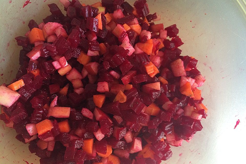 Rote Bete - Rohkostsalat