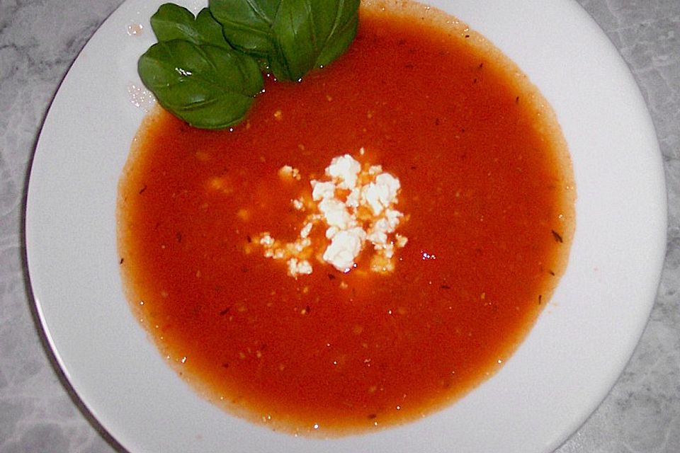 Aromatische Tomatensuppe