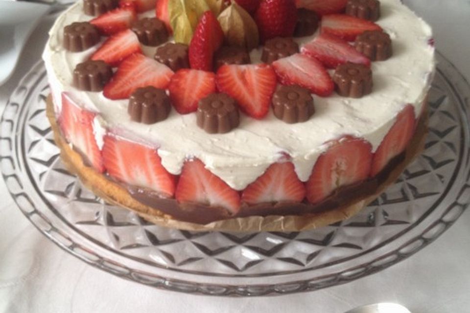 Erdbeer-Mascarpone-Torte