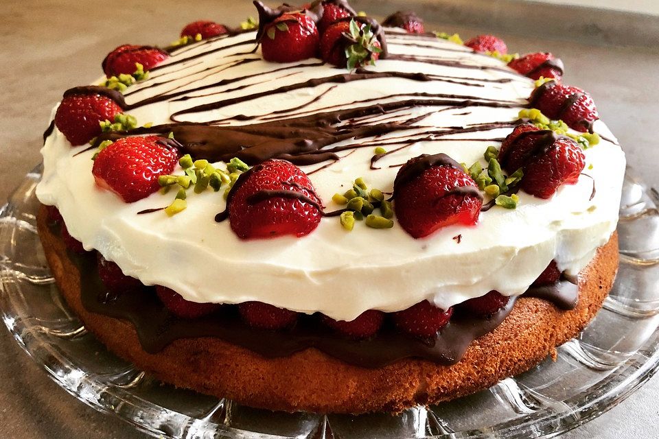 Erdbeer-Mascarpone-Torte