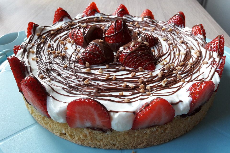 Erdbeer-Mascarpone-Torte