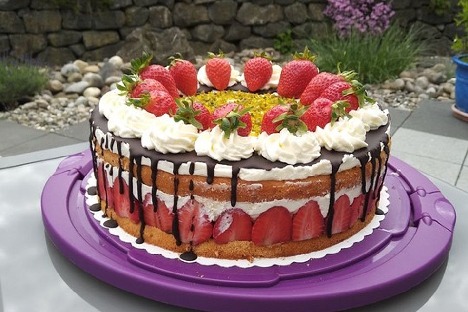 Erdbeer-Mascarpone-Torte