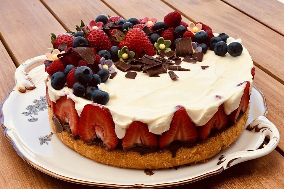 Erdbeer-Mascarpone-Torte