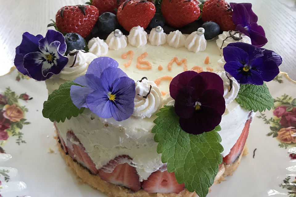 Erdbeer-Mascarpone-Torte