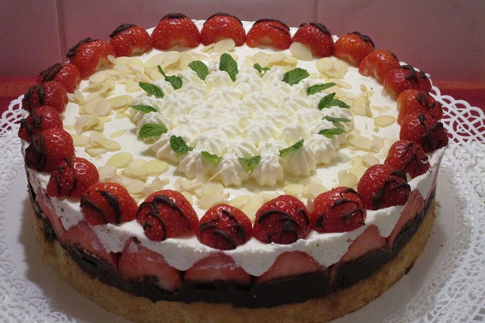 Erdbeer-Mascarpone-Torte