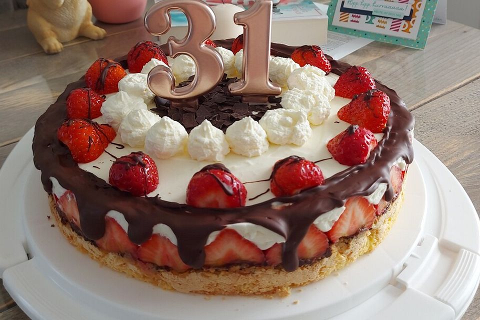 Erdbeer-Mascarpone-Torte