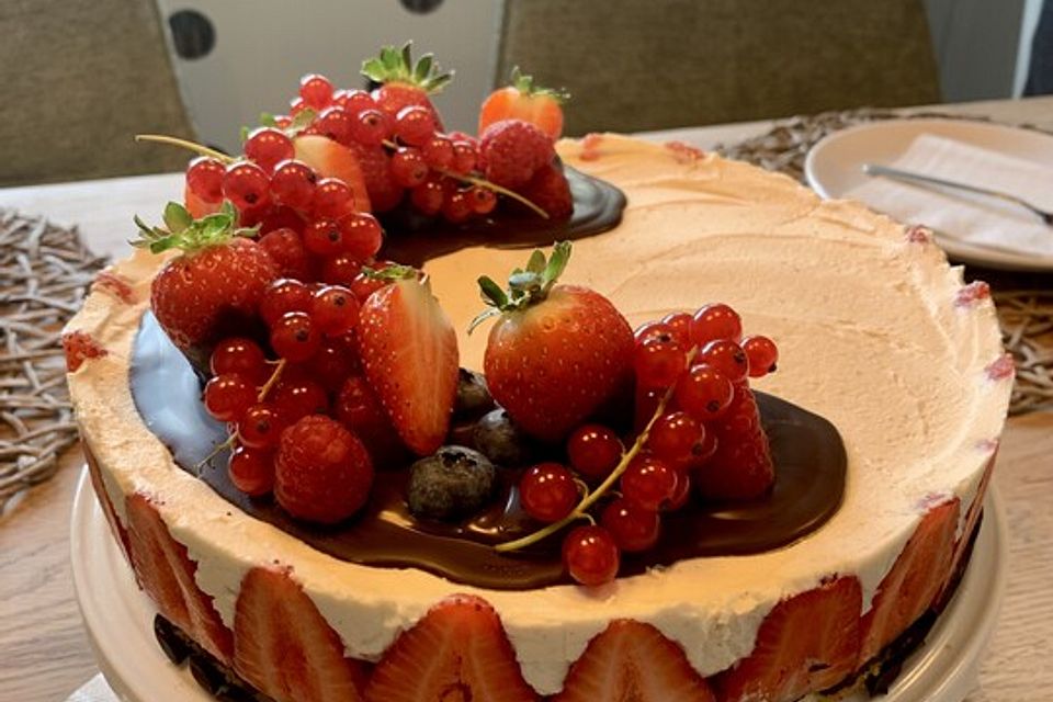 Erdbeer-Mascarpone-Torte