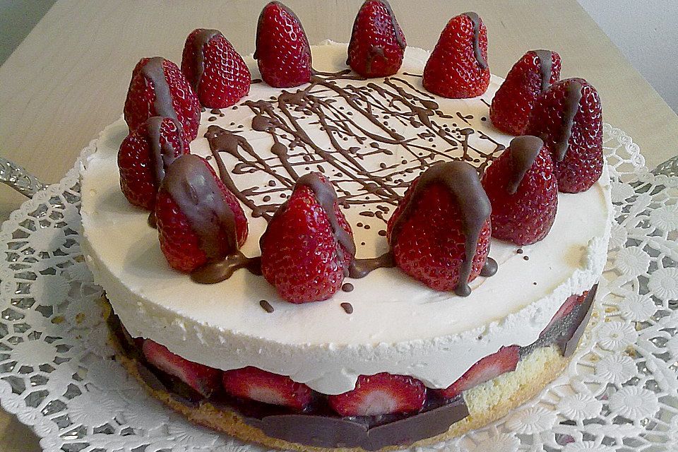 Erdbeer-Mascarpone-Torte