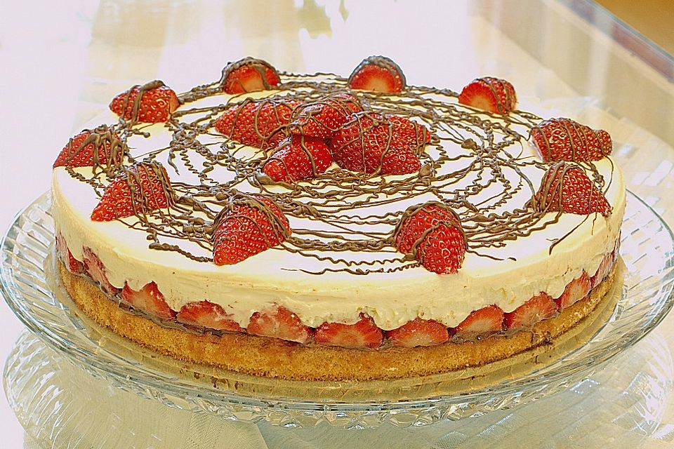 Erdbeer-Mascarpone-Torte