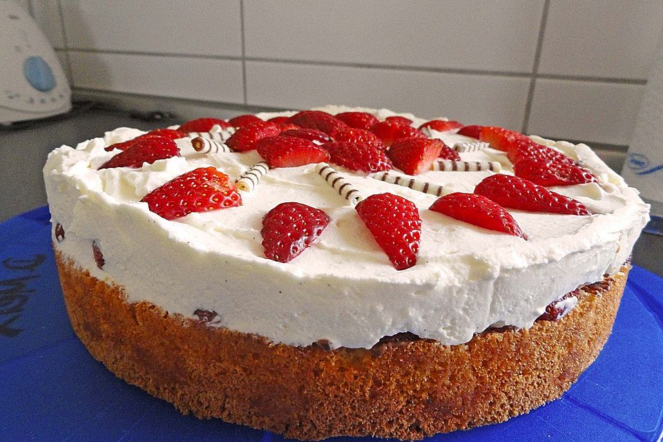 Erdbeer-Mascarpone-Torte