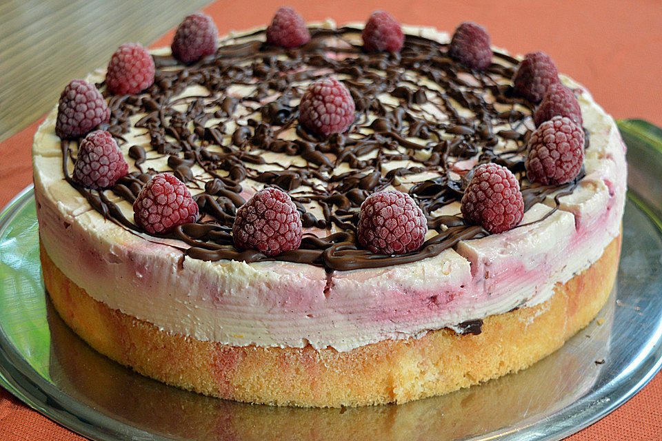 Erdbeer-Mascarpone-Torte