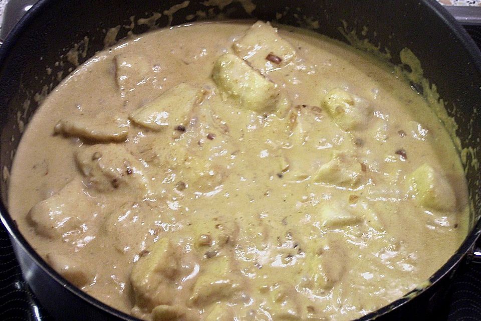 Fischfilet in Kokos - Curry - Sauce