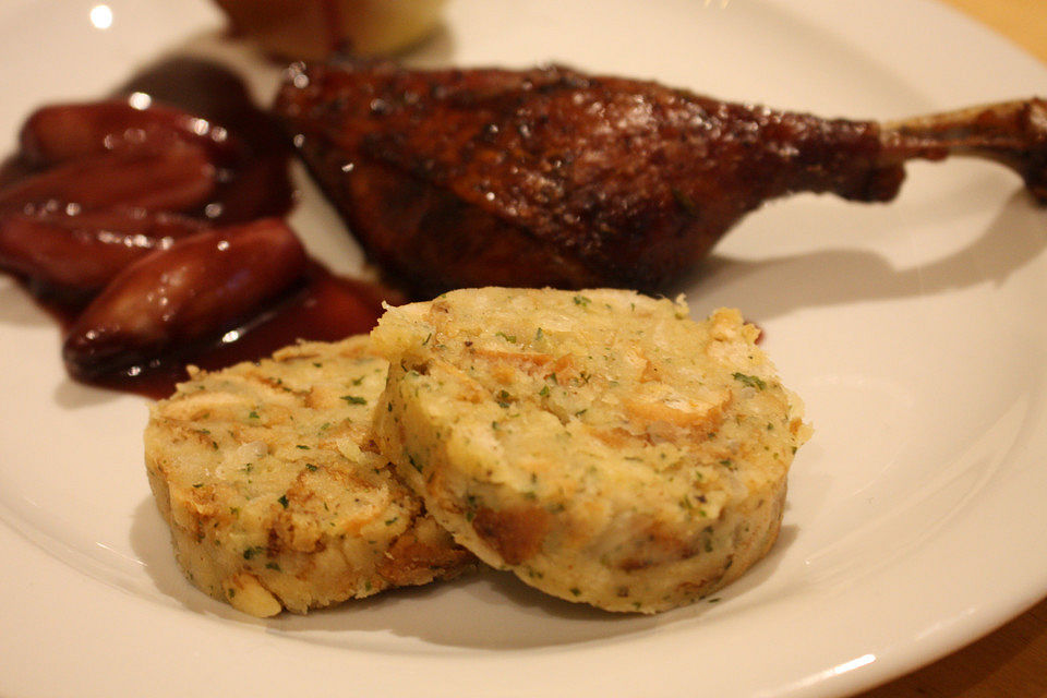 Semmelknödel/Serviettenknödel