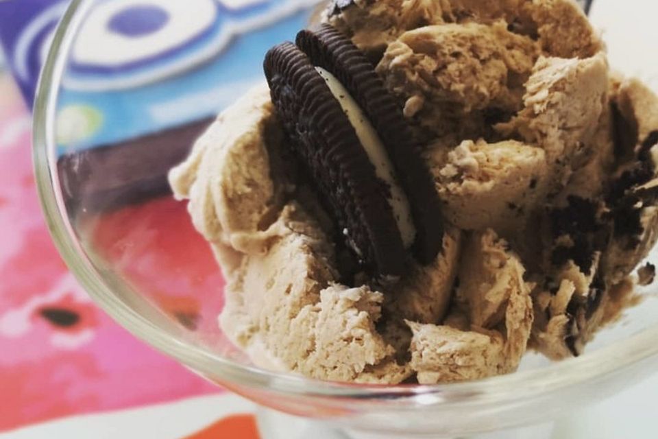 Cookies *n* Cream Ice