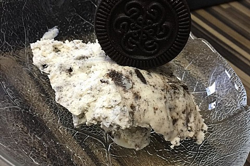 Cookies *n* Cream Ice