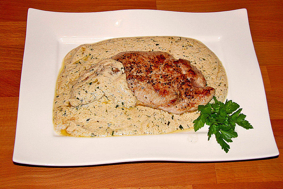 Putenschnitzel in Estragonsauce