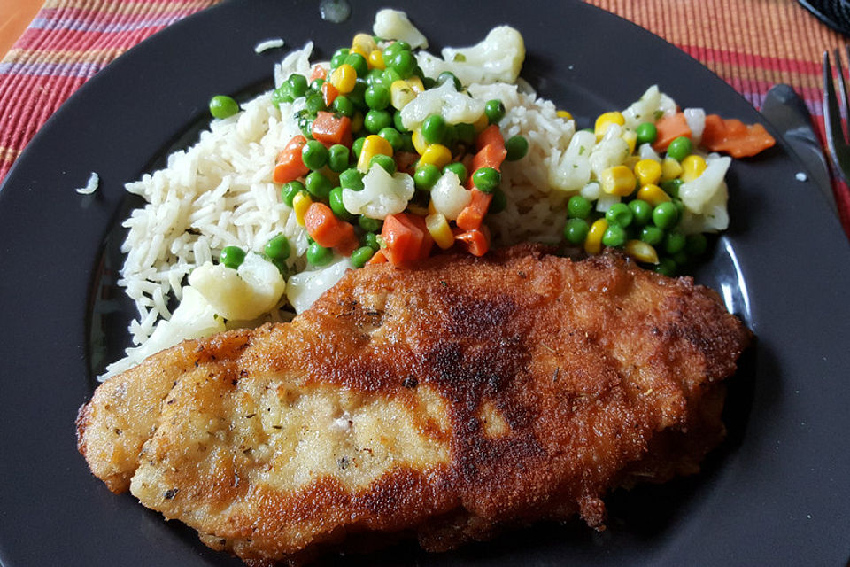 Pariser Schnitzel mit Gemüsereis