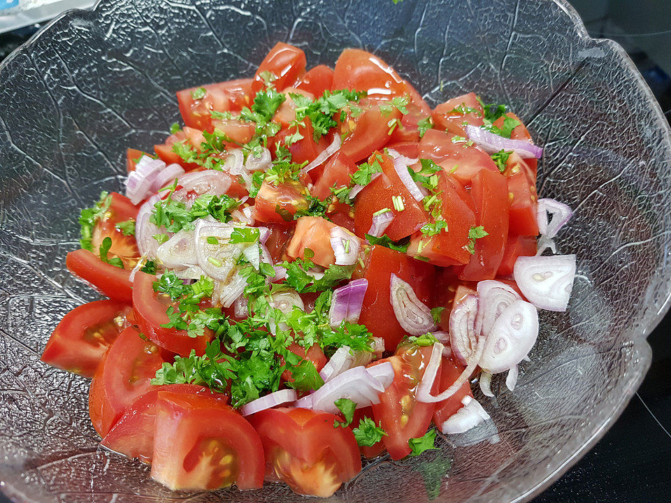 Tomaten - Zwiebel - Salat von tartuffo| Chefkoch