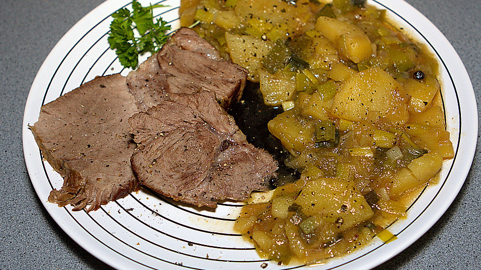 Schweinebraten in würziger Biersauce von A Friend