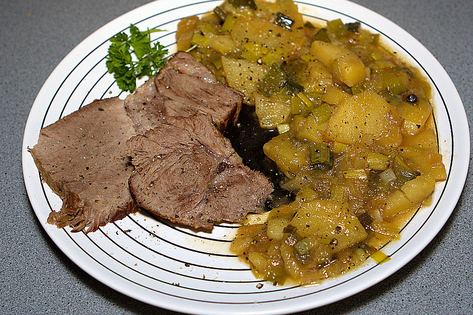 Schweinebraten in würziger Biersauce