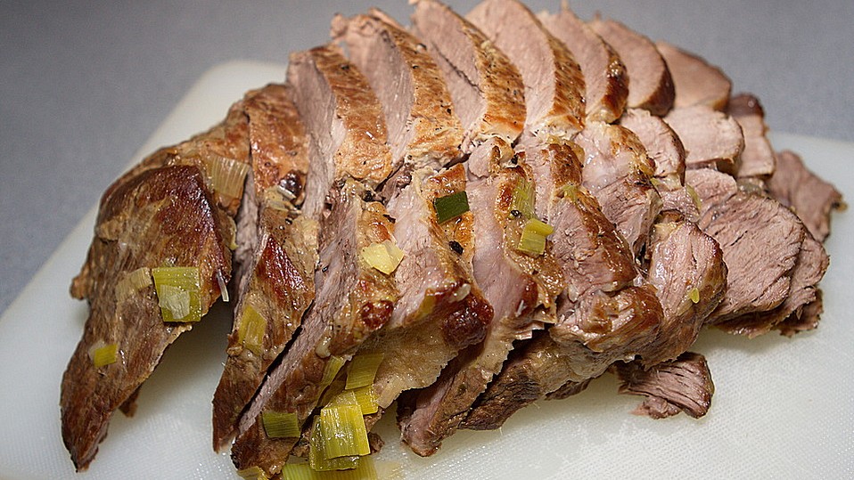 Schweinebraten in würziger Biersauce von A Friend