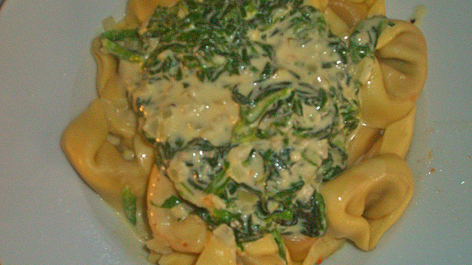 Spaghetti mit Spinatsoße von Lerena