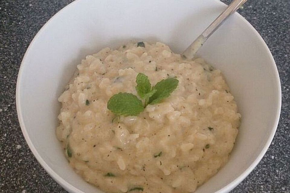 Risotto mit Zitrone und Minze