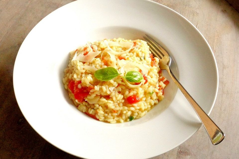 Tomaten - Risotto mit Basilikum Tomaten - Risotto mit Basilikum