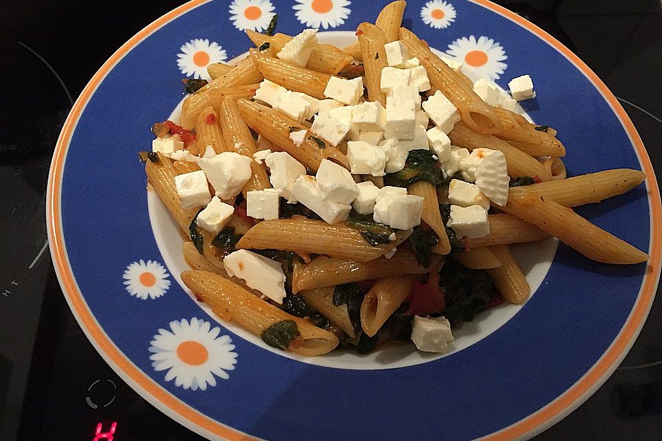 Spaghetti mit Spinat - Tomaten - Feta - Soße