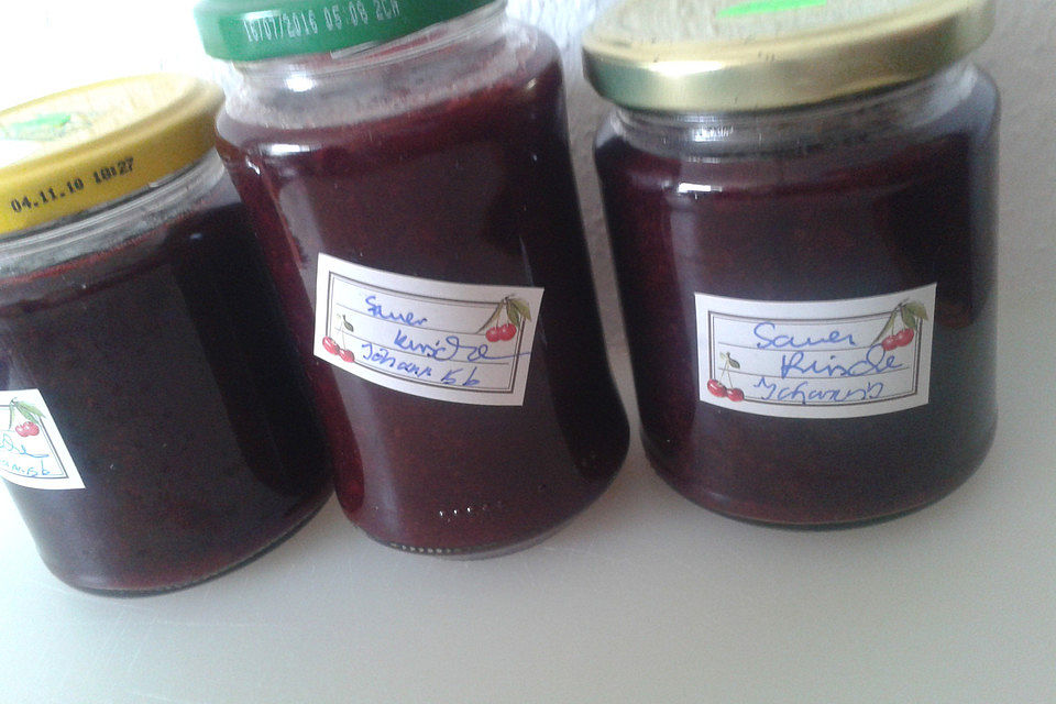 Sauerkirsch - Johannisbeer - Marmelade mit Rum