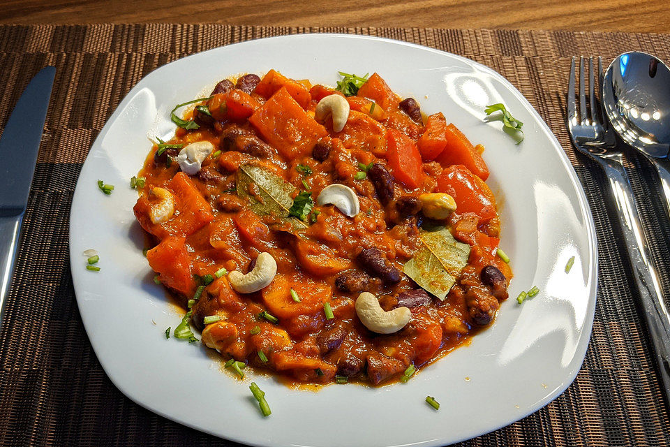 Kidneybohnen mit Kokosnuss und Cashewkernen