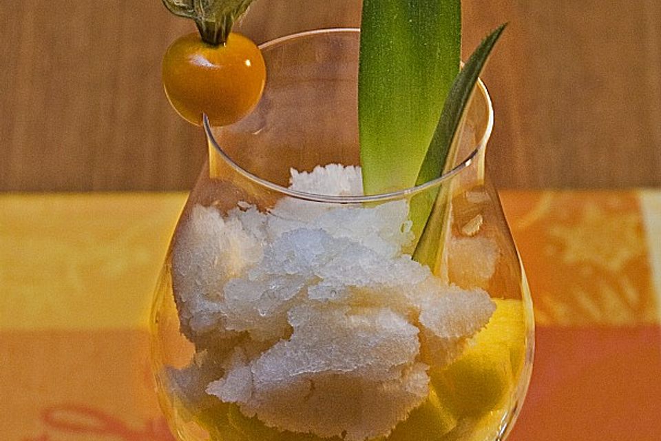 Caipirinha Sorbet mit Ananas