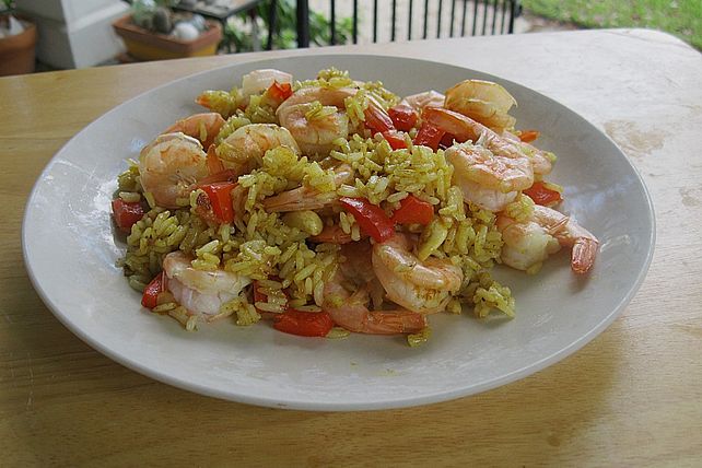 Curryreispfanne mit Chili, Paprika und Gambas im Backteig von Ed_le ...