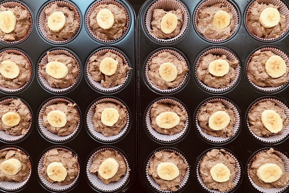 Bananen-Haselnuss-Muffins