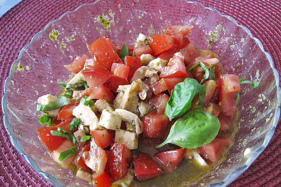 Tomaten - Mozzarella - Salat