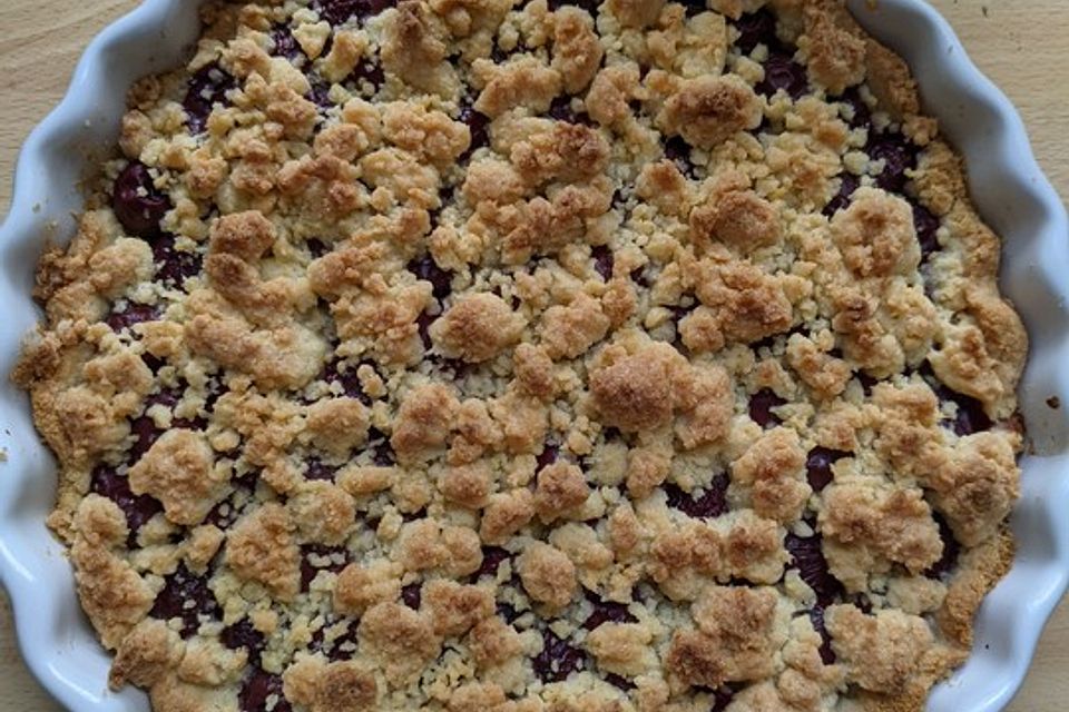 Kirsch Tarte mit Streusel