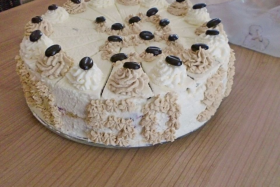 Schnelle Cappuccino - Torte