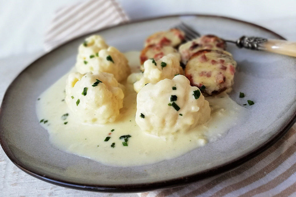 Blumenkohl in Sahnesauce