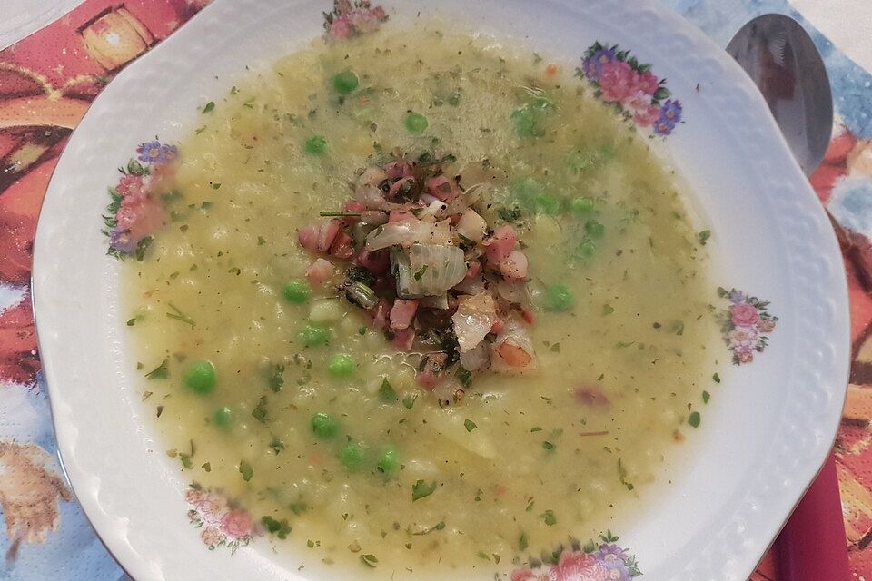 Kartoffelsuppe mit Speck