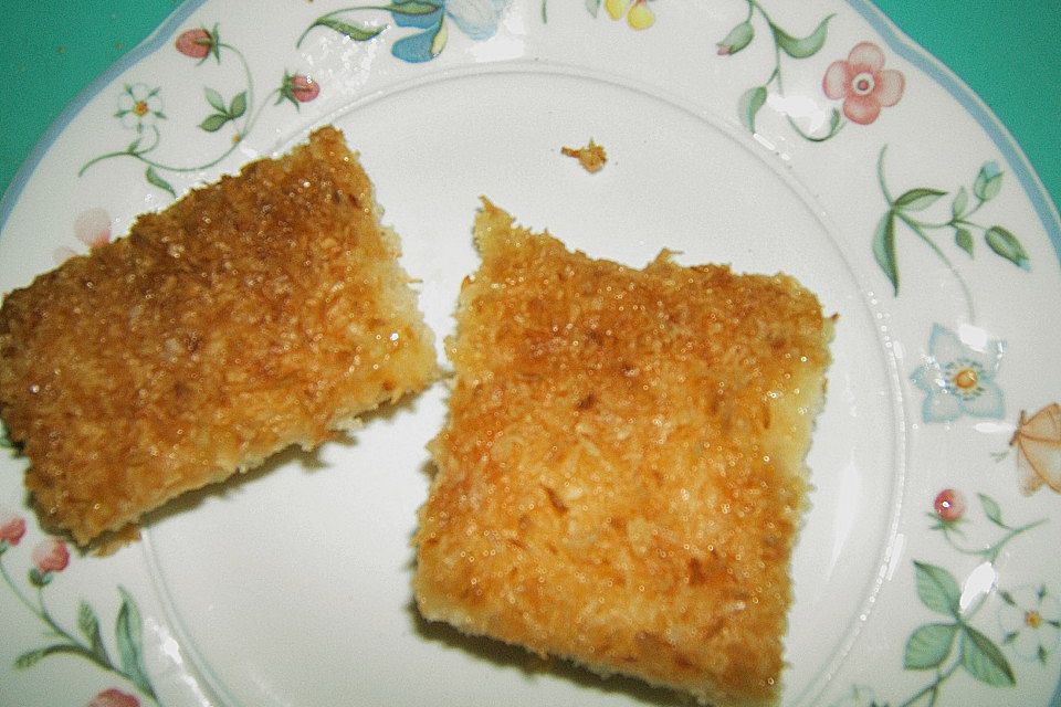 Buttermilch - Kuchen mit Kokos