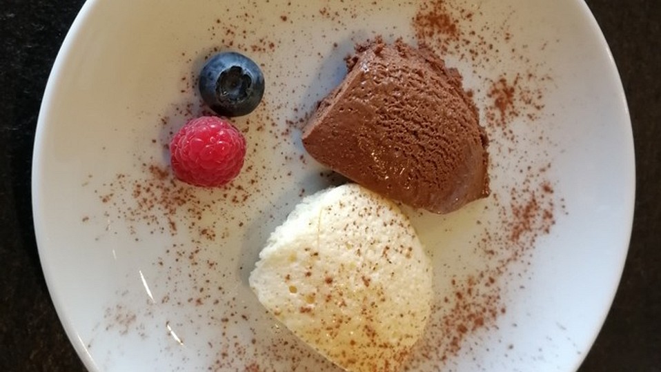 Weiße Mousse au chocolat von cuocoroma Weiße Mousse au chocolat von cuocoroma