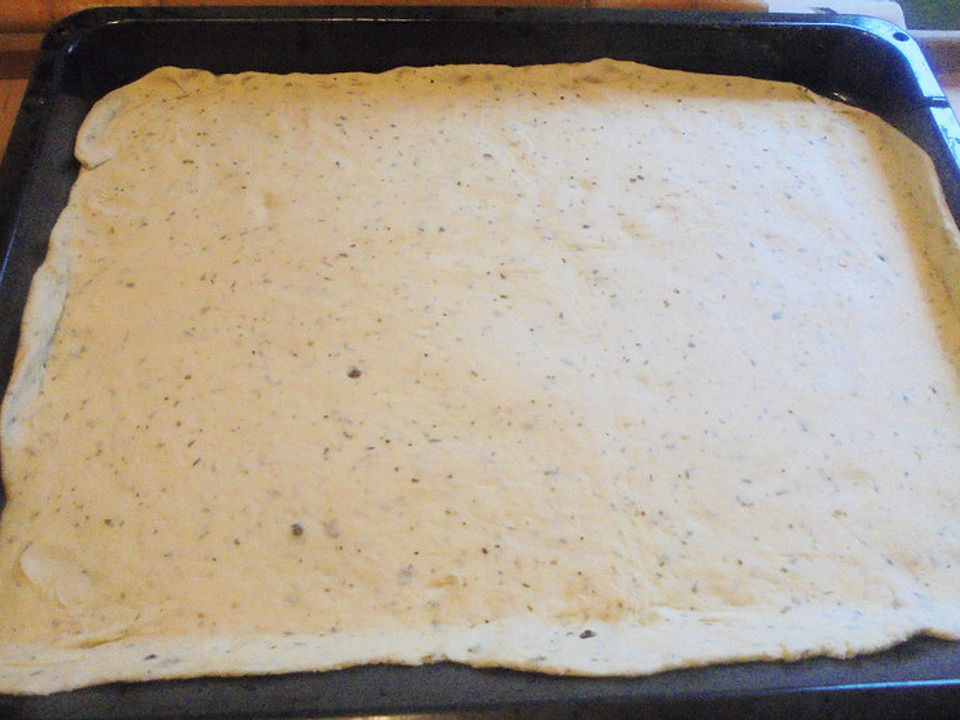 Pizzateig mit italienischen Kräutern von Katrinchen83 | Chefkoch