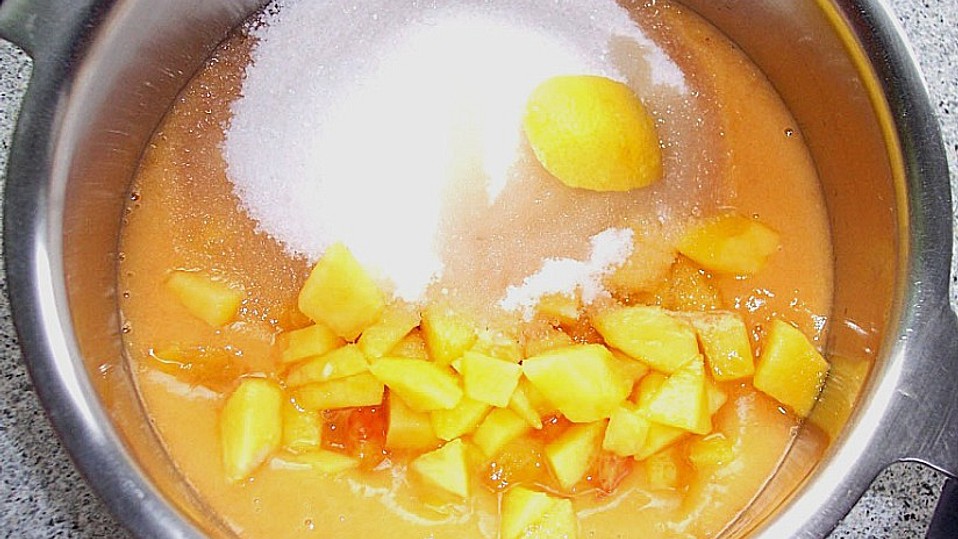 Pfirsichmarmelade mit Amaretto von browniie Pfirsichmarmelade mit Amaretto von browniie