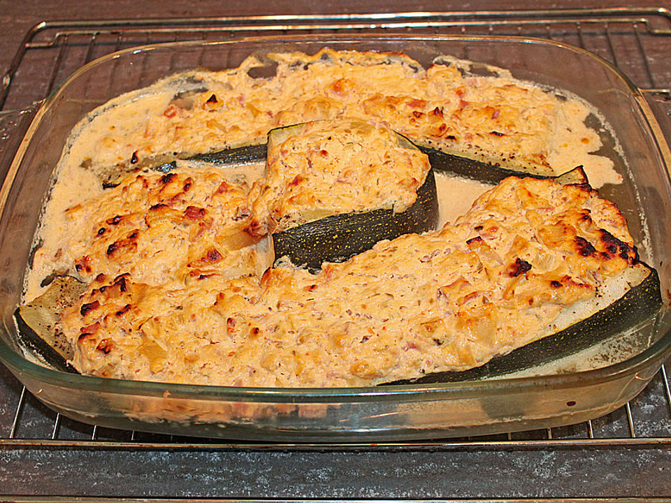 Gefüllte Zucchini mit Frischkäse von Turanga_Leela| Chefkoch