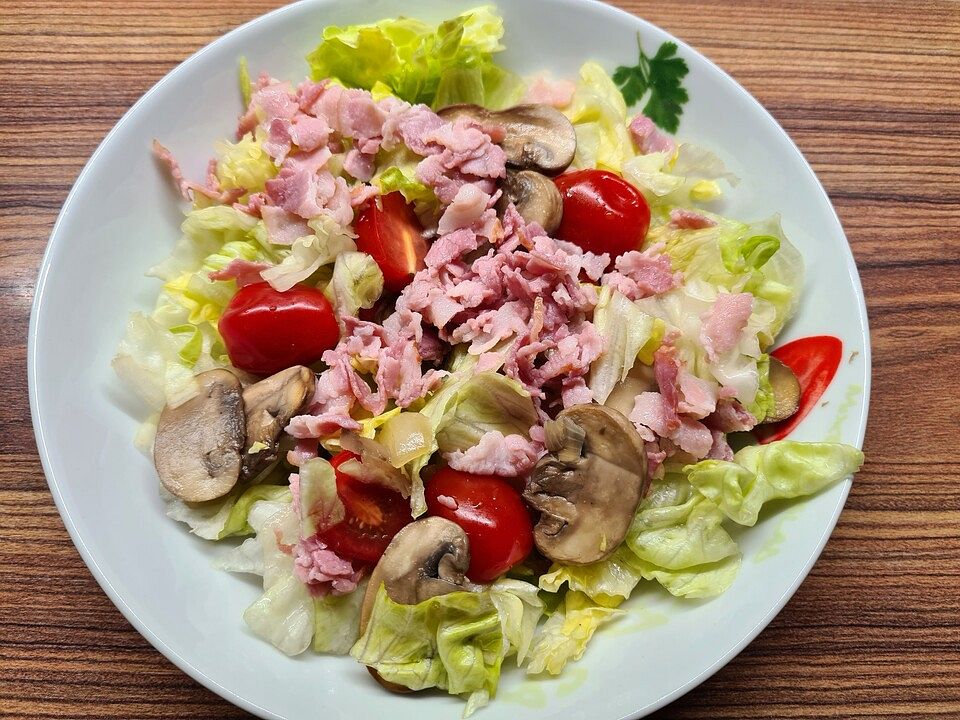 Salat mit gebratenen Champignons von bibi270263| Chefkoch